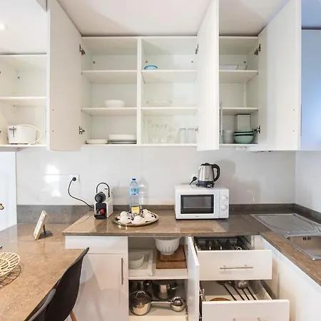Lovelystay - Urban Porto